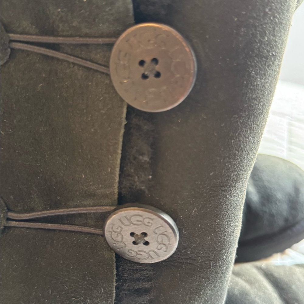 Ugg Bailey Triple Button Down Black Boots-Size 8 - image 2